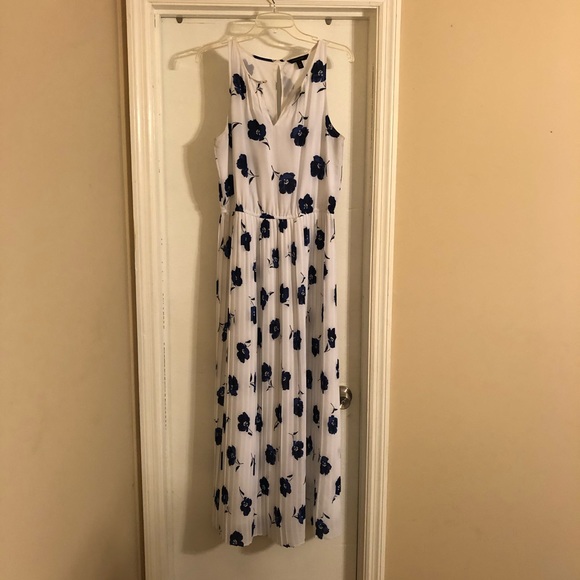 Banana Republic Dresses & Skirts - Perfect summer dress